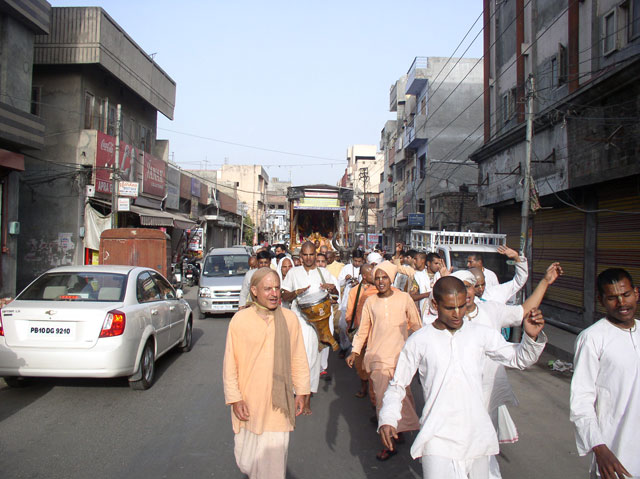 ISKCON Padayatra